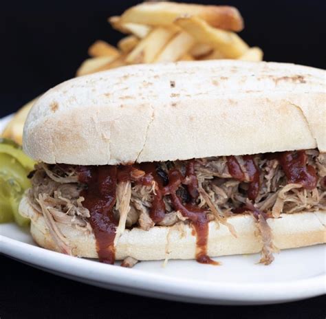 How does Pulled BBQ Pork Hoagie fit into your Daily Goals - calories, carbs, nutrition