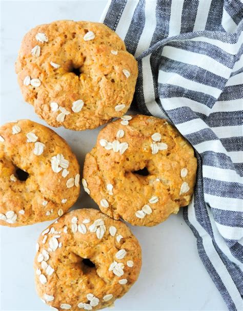 How does Pumpkin Bagels fit into your Daily Goals - calories, carbs, nutrition