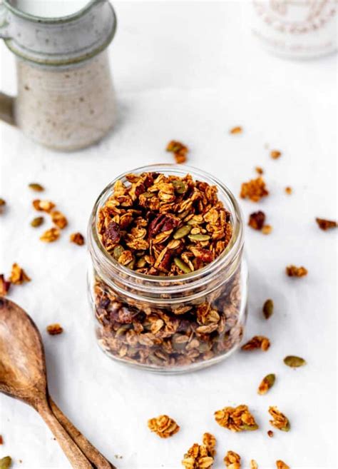 How does Pumpkin Flax Granola fit into your Daily Goals - calories, carbs, nutrition