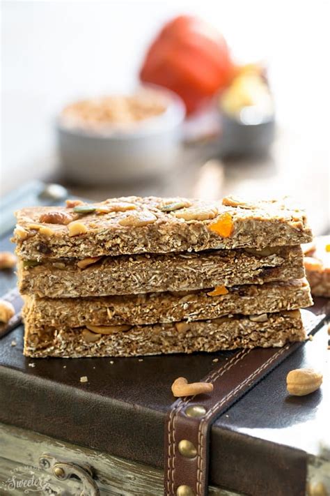 How does Pumpkin Granola Bar fit into your Daily Goals - calories, carbs, nutrition