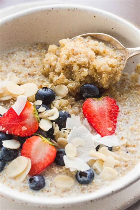 How does Quinoa with Almonds fit into your Daily Goals - calories, carbs, nutrition