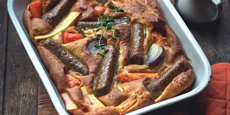 How does Quorn Toad in the Hole (v) fit into your Daily Goals - calories, carbs, nutrition