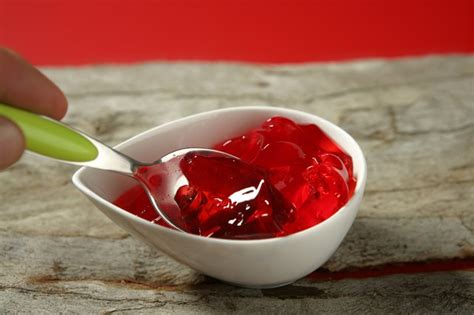 How does Red Diet Gelatin fit into your Daily Goals - calories, carbs, nutrition