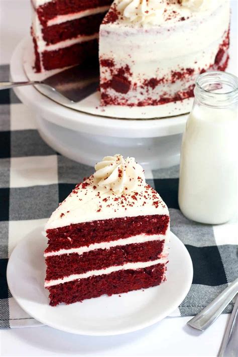 How does Red Velvet Layer Cake fit into your Daily Goals - calories, carbs, nutrition