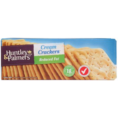 How does Reduced Fat Cream Crackers fit into your Daily Goals - calories, carbs, nutrition