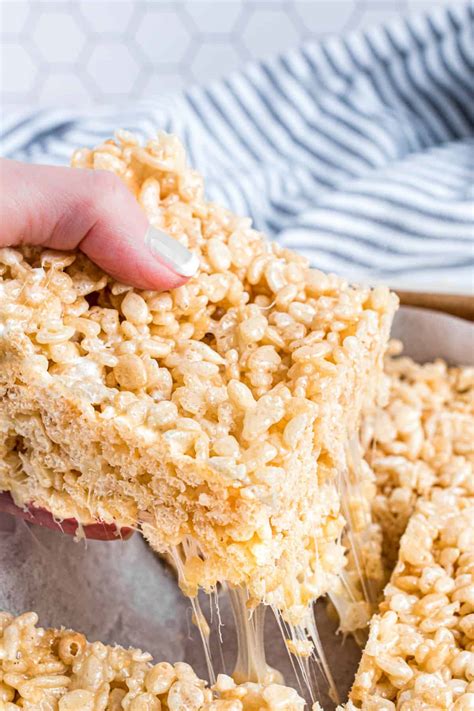 How does Rice Krispie Treat fit into your Daily Goals - calories, carbs, nutrition