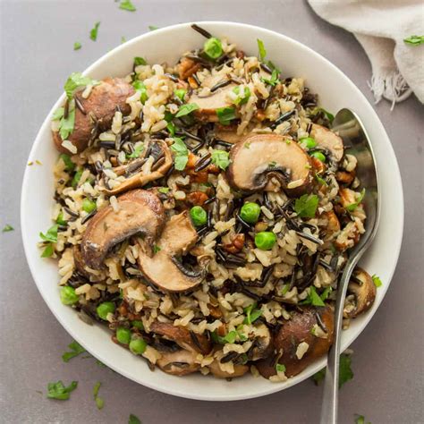 How does Rice Pilaf with mushrooms & onions fit into your Daily Goals - calories, carbs, nutrition