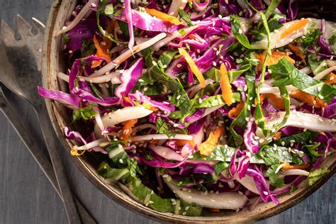 How does Rice Wine Slaw fit into your Daily Goals - calories, carbs, nutrition