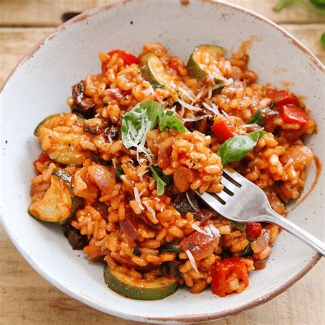 How does Risotto Vegetable 1/2 cup fit into your Daily Goals - calories, carbs, nutrition