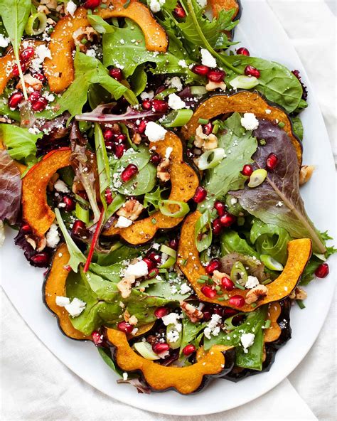 How does Roasted Acorn Squash Salad fit into your Daily Goals - calories, carbs, nutrition