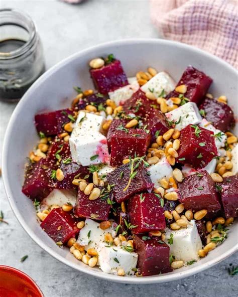 How does Roasted Beet and Feta Greek Salad fit into your Daily Goals - calories, carbs, nutrition