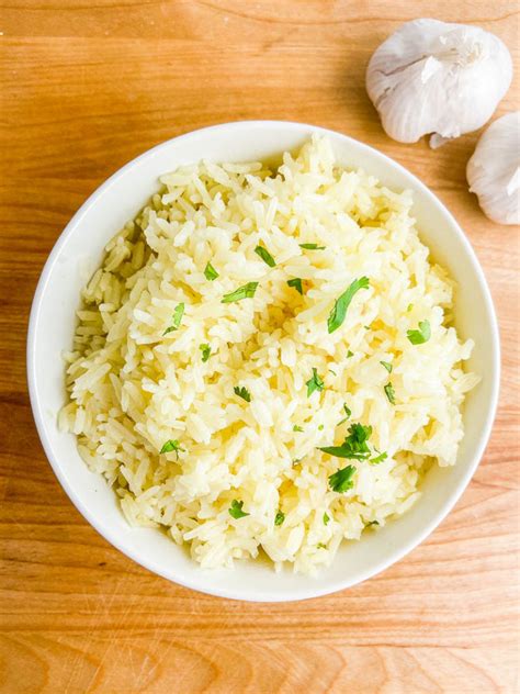 How does Roasted Garlic Rice fit into your Daily Goals - calories, carbs, nutrition