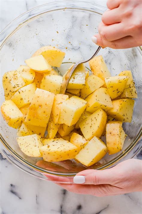 How does Roasted Garlic Smashed Yukon Potatoes fit into your Daily Goals - calories, carbs, nutrition