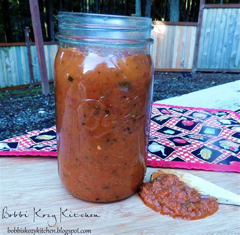 How does Roasted Garlic Tomato Sauce #2 fit into your Daily Goals - calories, carbs, nutrition