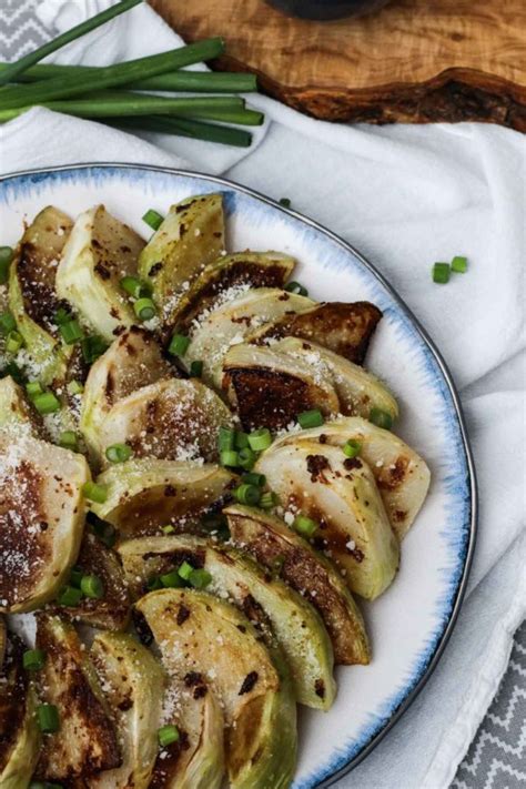 How does Roasted Kohlrabi fit into your Daily Goals - calories, carbs, nutrition
