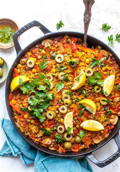 How does Roasted Mediterranean Vegetable Paella fit into your Daily Goals - calories, carbs, nutrition
