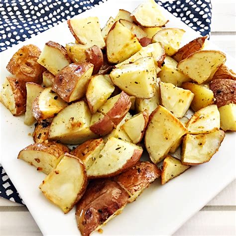 How does Roasted Red Skin Potatoes fit into your Daily Goals - calories, carbs, nutrition