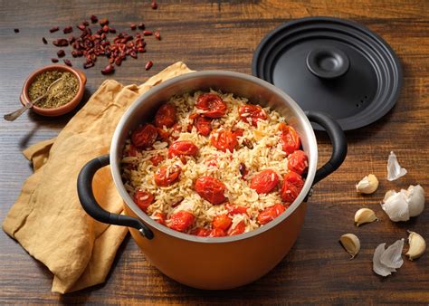 How does Roasted Tomato Rice fit into your Daily Goals - calories, carbs, nutrition