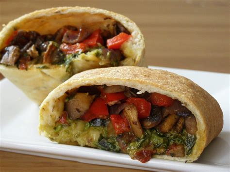 How does Roasted Vegetable Calzone fit into your Daily Goals - calories, carbs, nutrition