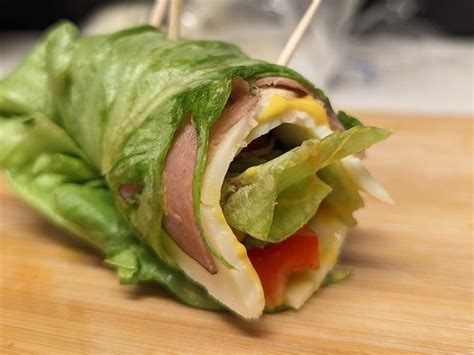 How does Roasted Vegetable Provolone Wrap fit into your Daily Goals - calories, carbs, nutrition