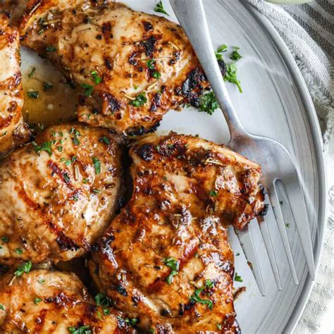 How does Root Beer Chicken Breast fit into your Daily Goals - calories, carbs, nutrition