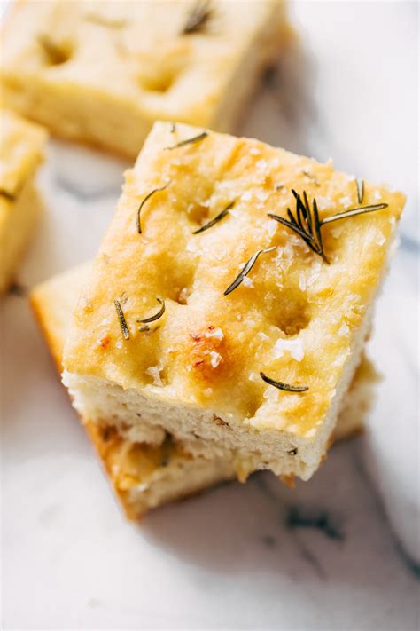 How does Rosemary Roast Beef Focaccia fit into your Daily Goals - calories, carbs, nutrition