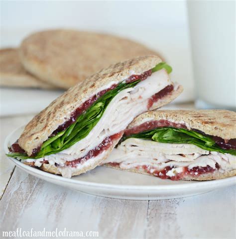 How does Rosemary Turkey on Sandwich Thin fit into your Daily Goals - calories, carbs, nutrition