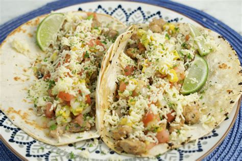 How does Sabores Pork Carnitas fit into your Daily Goals - calories, carbs, nutrition