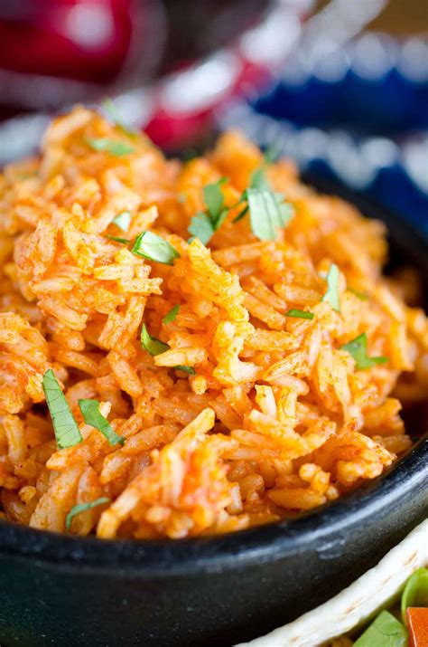 How does Sabores Spanish Rice fit into your Daily Goals - calories, carbs, nutrition