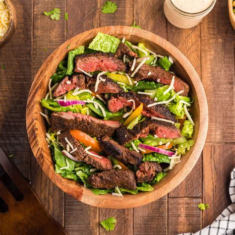 How does Salad Blackened Beef (Bostwick) fit into your Daily Goals - calories, carbs, nutrition