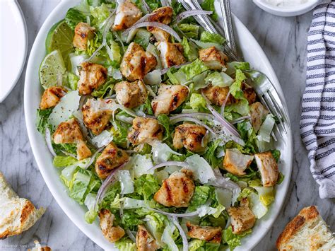 How does Salad Entree Chicken Grilled Spring Herb fit into your Daily Goals - calories, carbs, nutrition