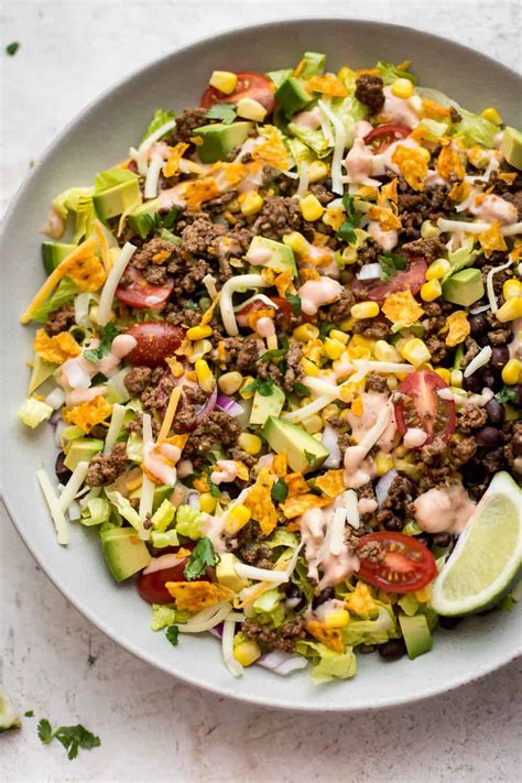 How does Salad Entree Taco Beef fit into your Daily Goals - calories, carbs, nutrition