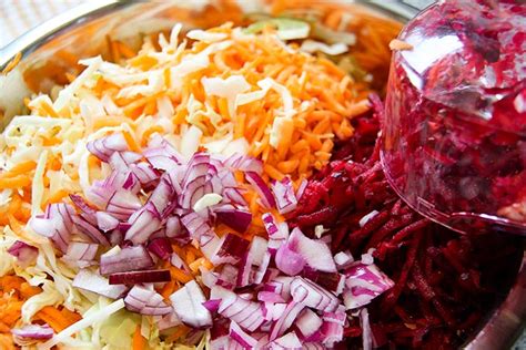 How does Salad Slaw Beetroot & Apple 3 oz fit into your Daily Goals - calories, carbs, nutrition