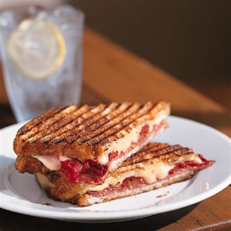 How does Salami, Fontina and Roasted Red Pepper Panini fit into your Daily Goals - calories, carbs, nutrition