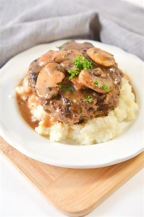 How does Salisbury Steak, Garlic Potatoes Corn fit into your Daily Goals - calories, carbs, nutrition