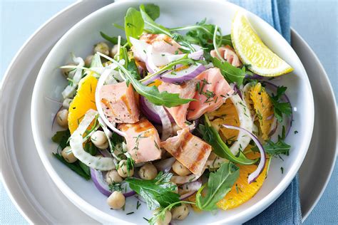 How does Salmon, Pea and Fennel Salad fit into your Daily Goals - calories, carbs, nutrition