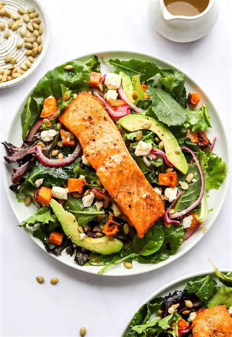 How does Salmon Salad (9313.0) fit into your Daily Goals - calories, carbs, nutrition