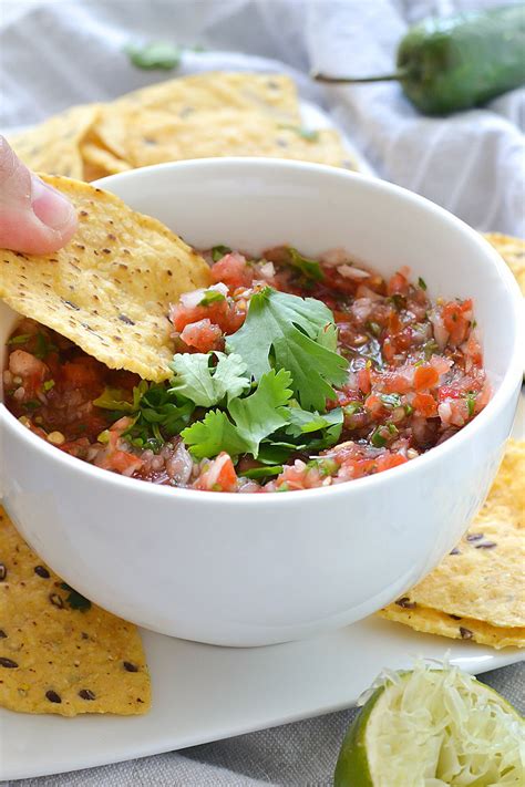 How does Salsa Fresca fit into your Daily Goals - calories, carbs, nutrition