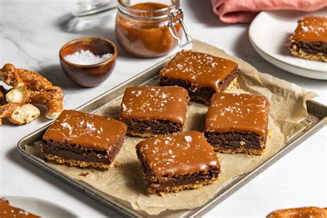 How does Salted Carmel Pretzel fit into your Daily Goals - calories, carbs, nutrition