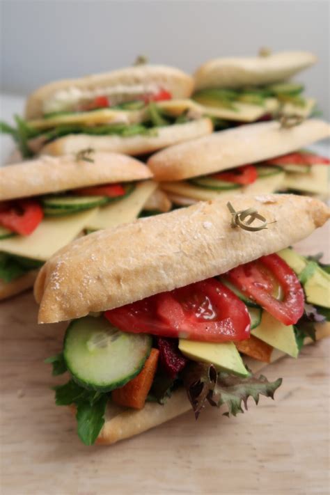 How does Sammies Sand Vegetable Roasted Ciabatta fit into your Daily Goals - calories, carbs, nutrition