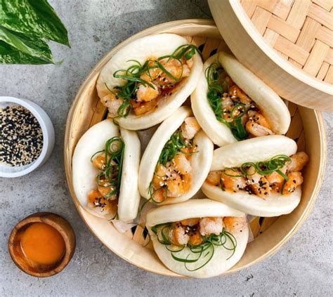 How does Sand Bao Shrimp Cake fit into your Daily Goals - calories, carbs, nutrition