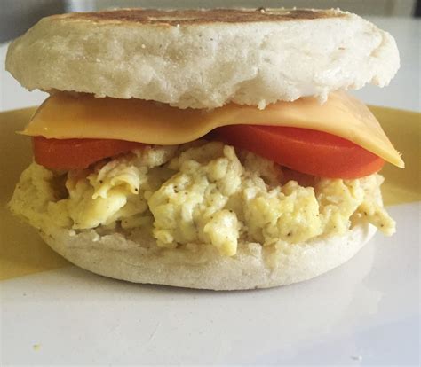 How does Sand Brkf English Muffin Scrambled Egg & Cheese fit into your Daily Goals - calories, carbs, nutrition