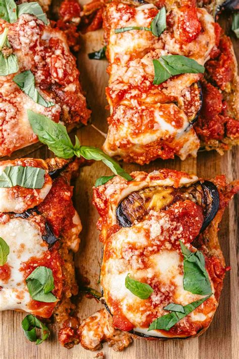 How does Sand Flatbread Eggplant Parmesan 1/2 Sandwich fit into your Daily Goals - calories, carbs, nutrition