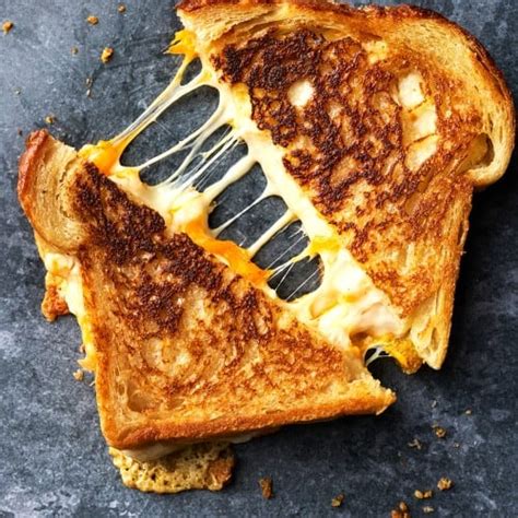 How does Sand Grilled Cheese on Wheat CMP fit into your Daily Goals - calories, carbs, nutrition