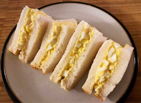 How does Sandwich Filling - Egg Mayonnaise fit into your Daily Goals - calories, carbs, nutrition