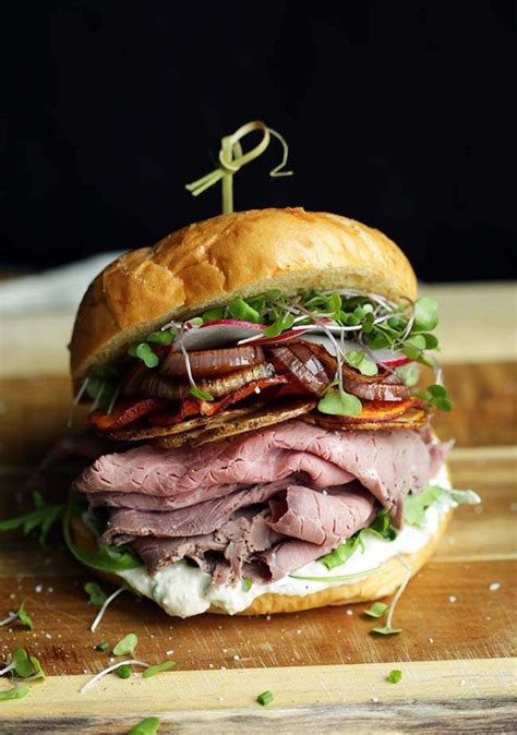 How does Sandwich Roast Beef Horseradish (Bison) fit into your Daily Goals - calories, carbs, nutrition