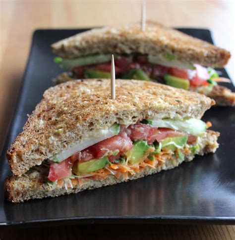 How does Sandwich trio - veggie fit into your Daily Goals - calories, carbs, nutrition