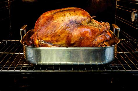 How does Santa Maria Roasted Turkey fit into your Daily Goals - calories, carbs, nutrition