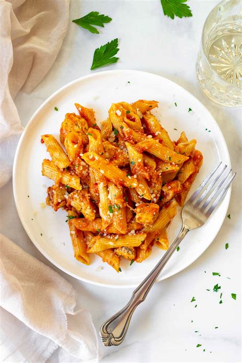 How does Satay Chicken with Penne Pasta MEDIUM fit into your Daily Goals - calories, carbs, nutrition