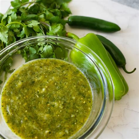 How does Sauce, salsa, verde, ready-to-serve fit into your Daily Goals - calories, carbs, nutrition